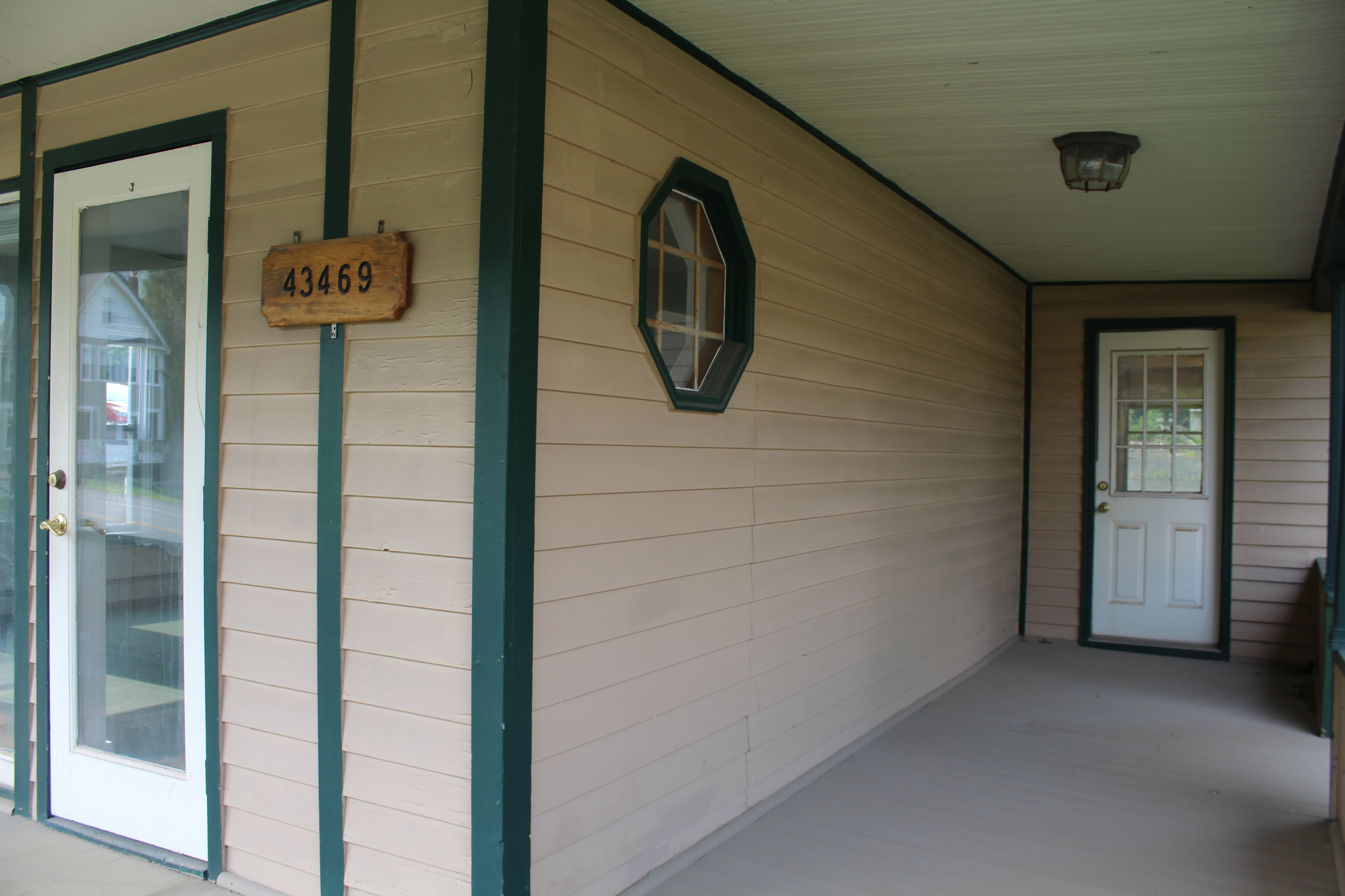 Exterior 2